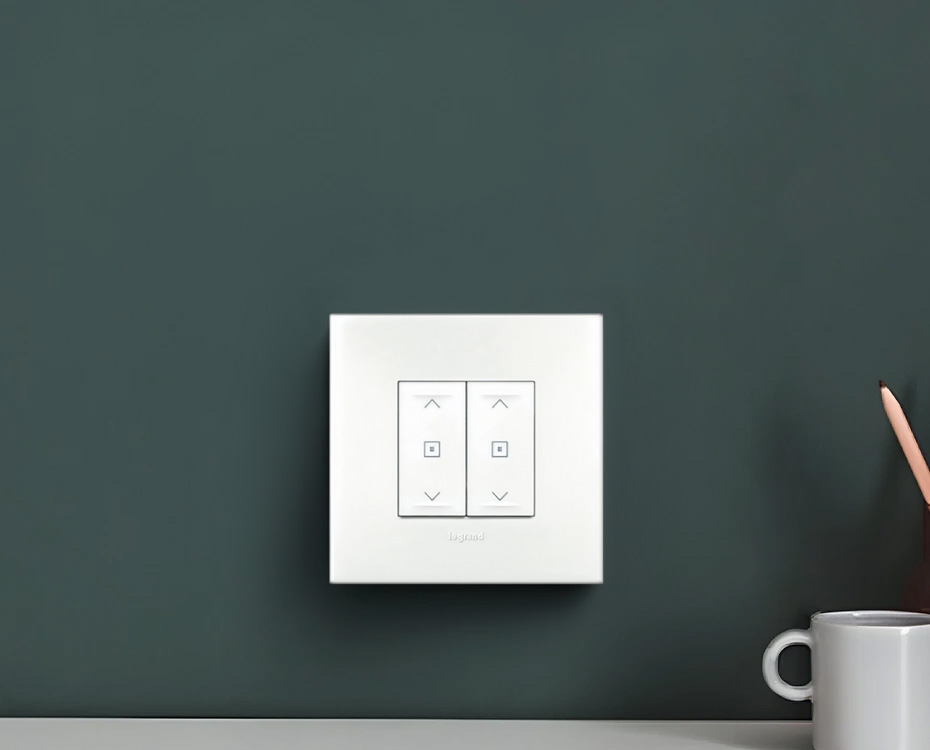 Arteor Curtain Control