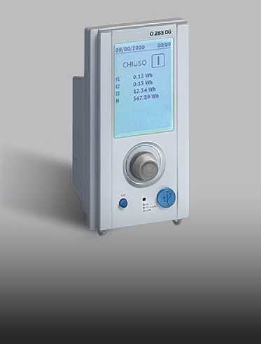 COMPACT DESIGN