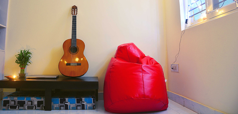 Here are 5 tips for a quick festive makeover!