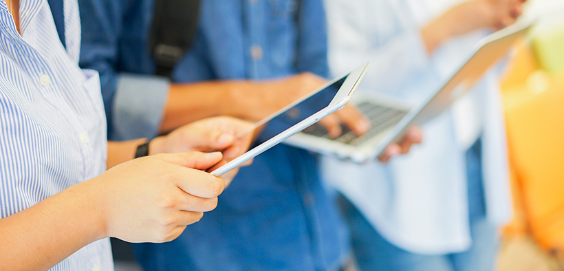 How schools are becoming smarter with IoT?