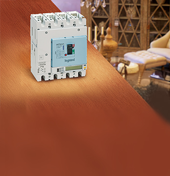 Moulded case circuit breakers: what makes MCCBs essential for modern electrical safety?